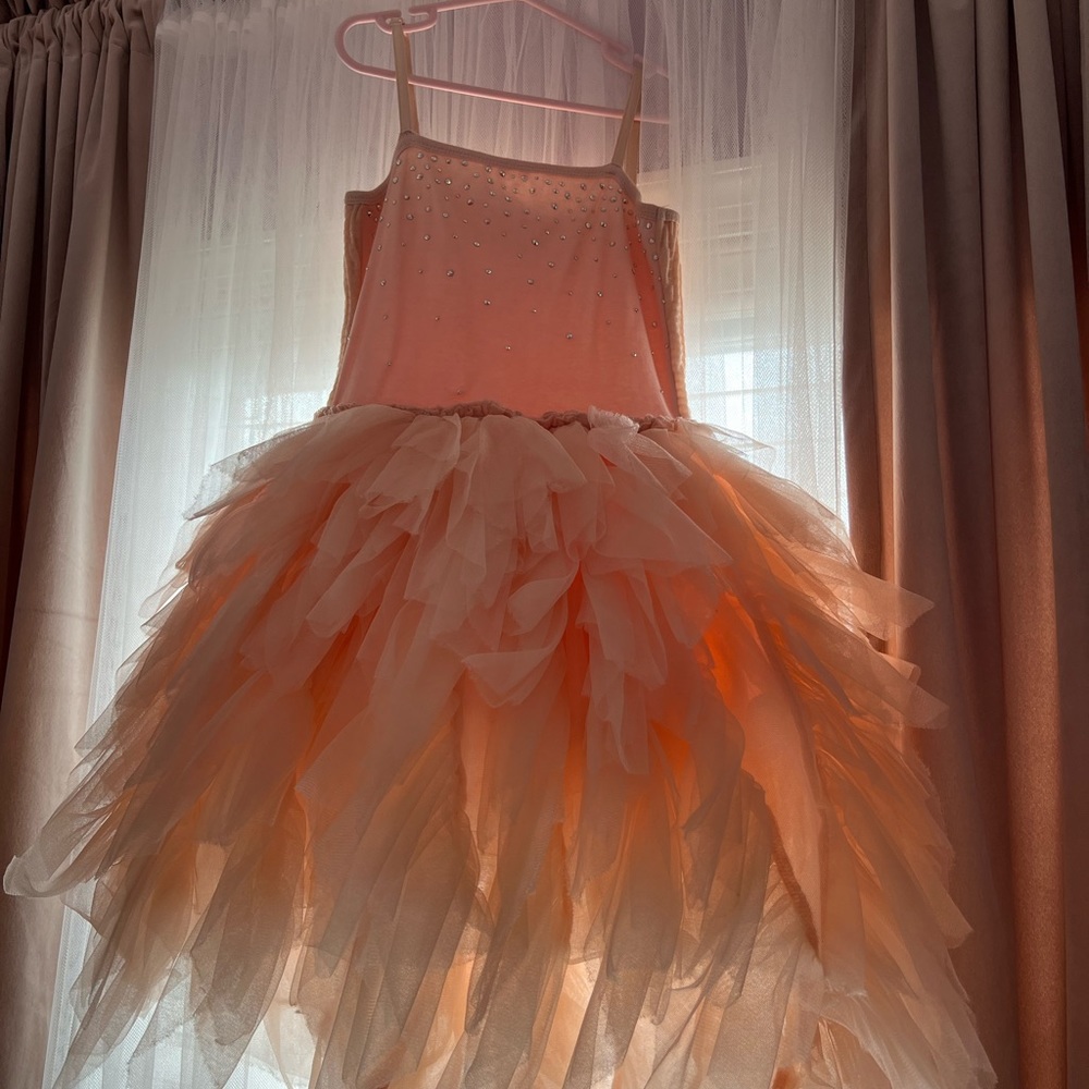 Absolutely beautiful dress for girls